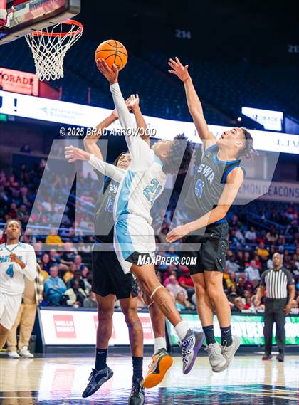 Thumbnail 2 in Southern Wake Academy vs Washington County (NCHSAA 1A Regional Final) photogallery.