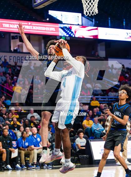 Thumbnail 3 in Southern Wake Academy vs Washington County (NCHSAA 1A Regional Final) photogallery.