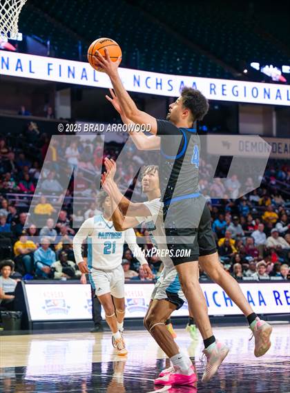 Thumbnail 3 in Southern Wake Academy vs Washington County (NCHSAA 1A Regional Final) photogallery.