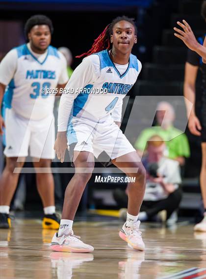 Thumbnail 2 in Southern Wake Academy vs Washington County (NCHSAA 1A Regional Final) photogallery.