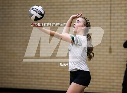 Thumbnail 2 in Hunter @ Hillcrest photogallery.