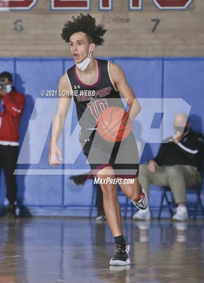 Thumbnail 3 in Iona Prep @ Archbishop Stepinac (Brother Stoudt Best of 7 Series Game 3) photogallery.