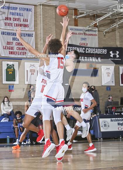 Thumbnail 1 in Iona Prep @ Archbishop Stepinac (Brother Stoudt Best of 7 Series Game 3) photogallery.