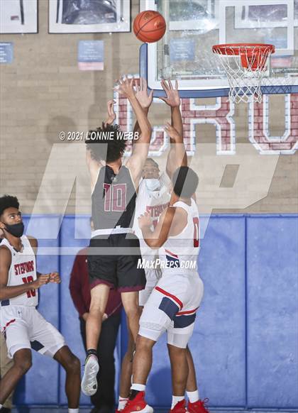 Thumbnail 3 in Iona Prep @ Archbishop Stepinac (Brother Stoudt Best of 7 Series Game 3) photogallery.