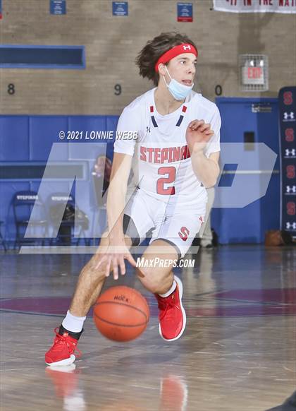 Thumbnail 1 in Iona Prep @ Archbishop Stepinac (Brother Stoudt Best of 7 Series Game 3) photogallery.