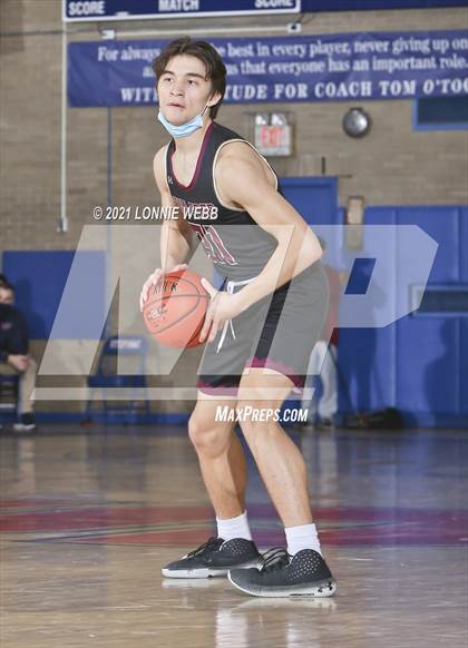 Thumbnail 3 in Iona Prep @ Archbishop Stepinac (Brother Stoudt Best of 7 Series Game 3) photogallery.