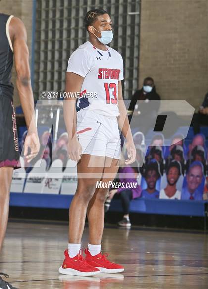Thumbnail 1 in Iona Prep @ Archbishop Stepinac (Brother Stoudt Best of 7 Series Game 3) photogallery.