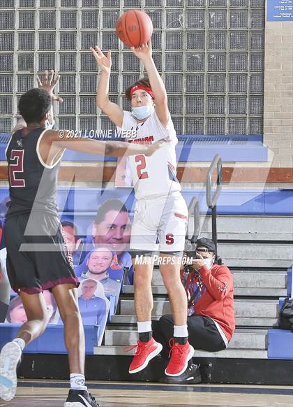 Thumbnail 1 in Iona Prep @ Archbishop Stepinac (Brother Stoudt Best of 7 Series Game 3) photogallery.