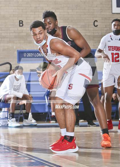 Thumbnail 1 in Iona Prep @ Archbishop Stepinac (Brother Stoudt Best of 7 Series Game 3) photogallery.