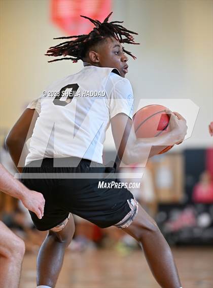 Thumbnail 1 in Calvary Christian vs Bell Creek Academy  (The Hoop Vibe Preseason League) photogallery.