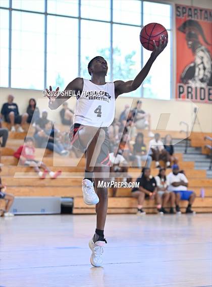 Thumbnail 1 in Calvary Christian vs Bell Creek Academy  (The Hoop Vibe Preseason League) photogallery.