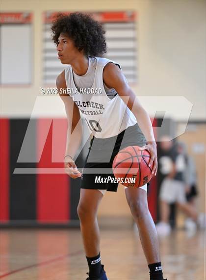 Thumbnail 3 in Calvary Christian vs Bell Creek Academy  (The Hoop Vibe Preseason League) photogallery.