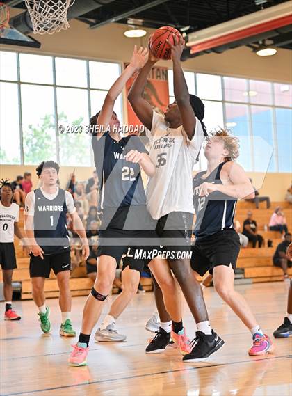 Thumbnail 3 in Calvary Christian vs Bell Creek Academy  (The Hoop Vibe Preseason League) photogallery.