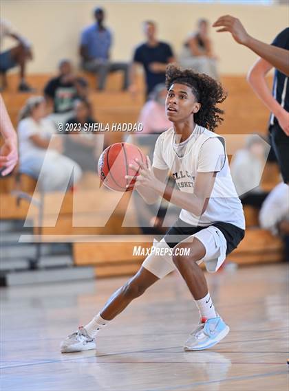 Thumbnail 1 in Calvary Christian vs Bell Creek Academy  (The Hoop Vibe Preseason League) photogallery.