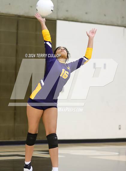 Thumbnail 2 in Summit Academy @ Cottonwood (Sophomore) photogallery.