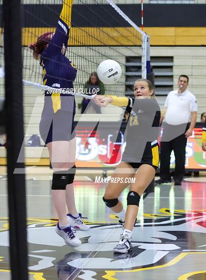 Thumbnail 1 in Summit Academy @ Cottonwood (Sophomore) photogallery.