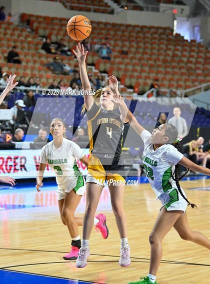 Thumbnail 3 in Miami vs. Arizona Lutheran Academy (AIA 2A Final) photogallery.