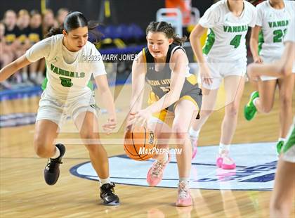 Thumbnail 1 in Miami vs. Arizona Lutheran Academy (AIA 2A Final) photogallery.