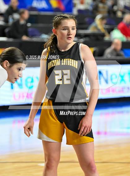 Thumbnail 2 in Miami vs. Arizona Lutheran Academy (AIA 2A Final) photogallery.
