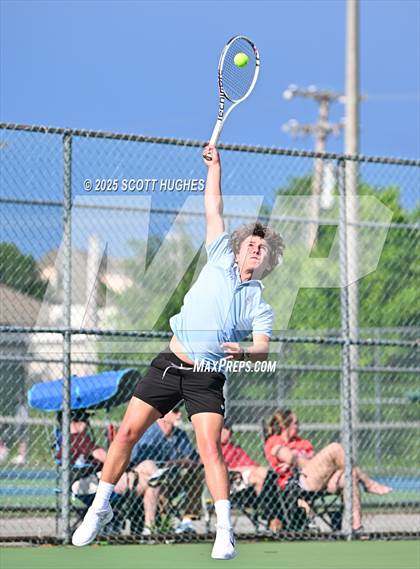 Thumbnail 3 in Cheatham County Central v Camden Central (Region 5A) photogallery.