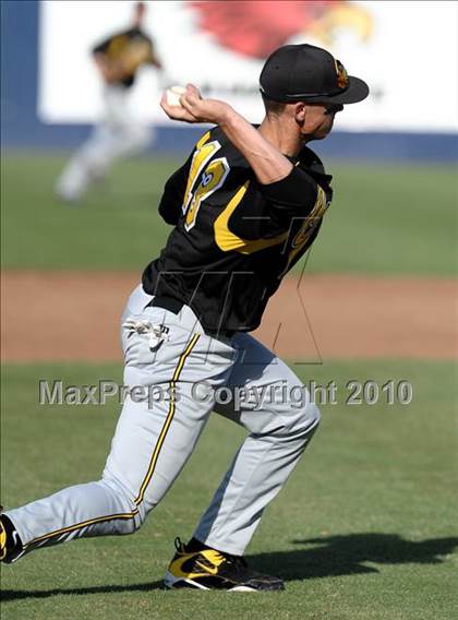 Thumbnail 3 in Esperanza vs Cottonwood (Diamond Sports National Classic) photogallery.