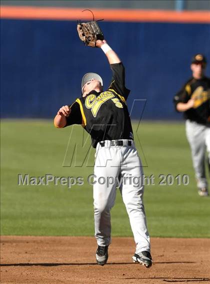 Thumbnail 1 in Esperanza vs Cottonwood (Diamond Sports National Classic) photogallery.