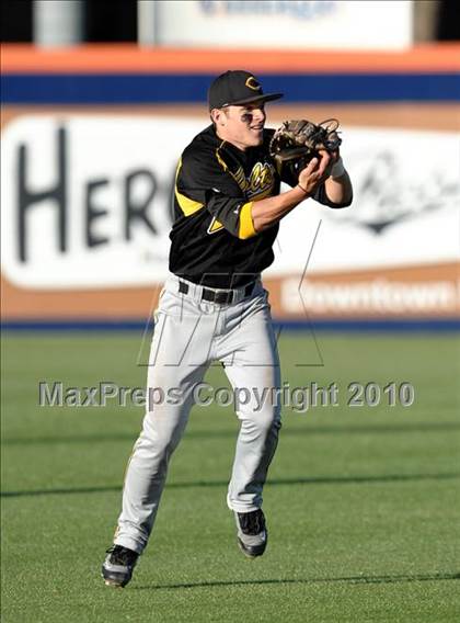 Thumbnail 2 in Esperanza vs Cottonwood (Diamond Sports National Classic) photogallery.