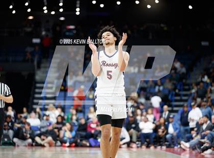 Thumbnail 1 in Roosevelt vs. Notre Dame ( CIF SS OPEN DIVISION FINAL ) photogallery.