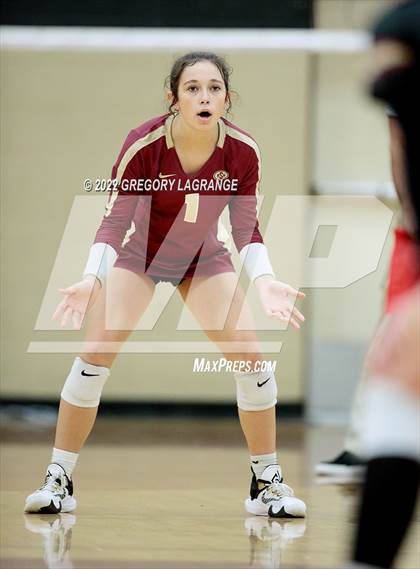 Thumbnail 2 in Saginaw vs Keller Central photogallery.