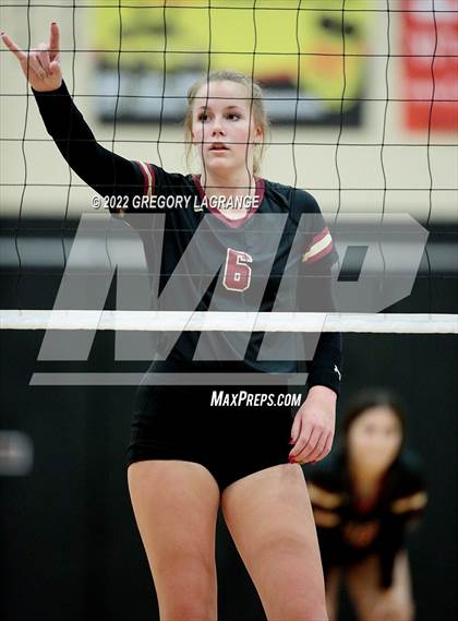 Thumbnail 3 in Saginaw vs Keller Central photogallery.