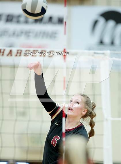 Thumbnail 3 in Saginaw vs Keller Central photogallery.
