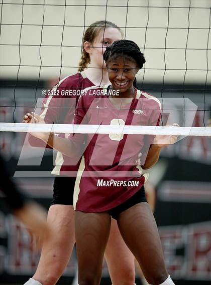 Thumbnail 2 in Saginaw vs Keller Central photogallery.