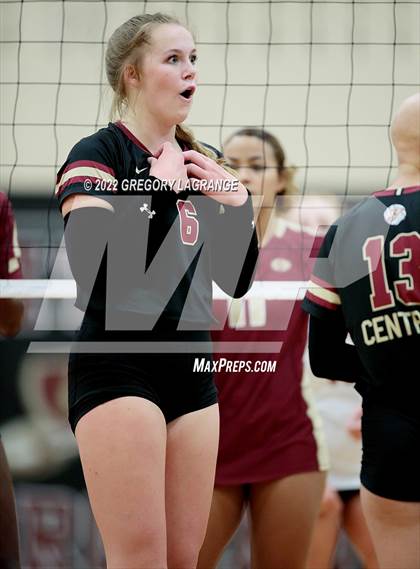 Thumbnail 1 in Saginaw vs Keller Central photogallery.