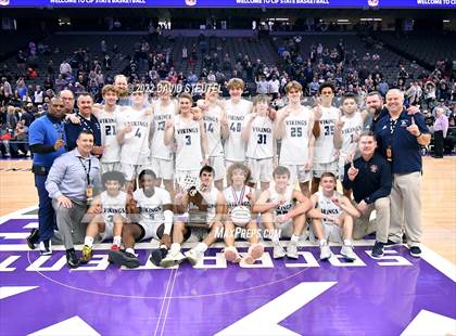 Thumbnail 1 in Pleasant Valley (CIF State D3 Award Photos) photogallery.