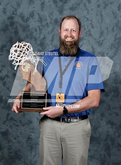 Thumbnail 2 in Pleasant Valley (CIF State D3 Award Photos) photogallery.