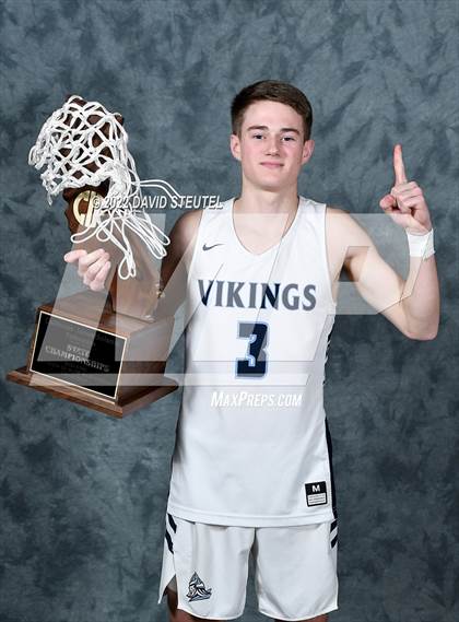 Thumbnail 2 in Pleasant Valley (CIF State D3 Award Photos) photogallery.