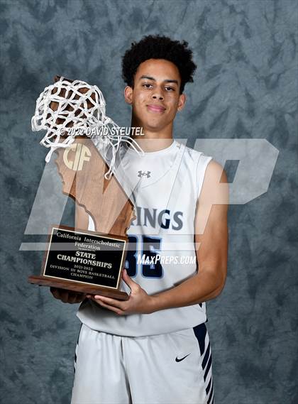 Thumbnail 3 in Pleasant Valley (CIF State D3 Award Photos) photogallery.