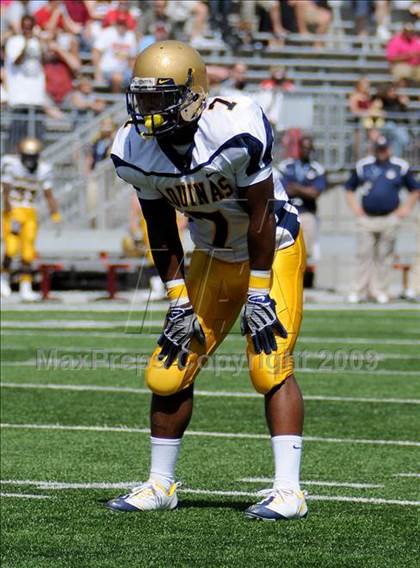 Thumbnail 2 in Upper Arlington vs. Aquinas (Kirk Herbstreit Varsity Football Series) photogallery.