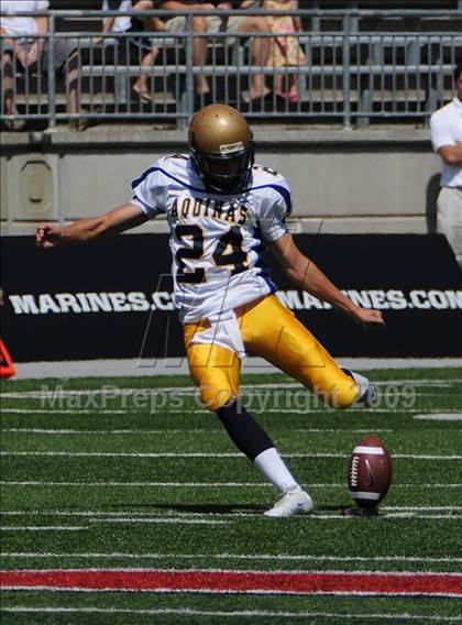 Thumbnail 2 in Upper Arlington vs. Aquinas (Kirk Herbstreit Varsity Football Series) photogallery.