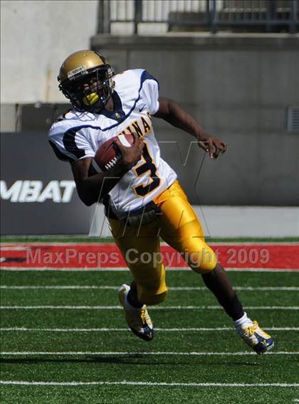 Thumbnail 1 in Upper Arlington vs. Aquinas (Kirk Herbstreit Varsity Football Series) photogallery.