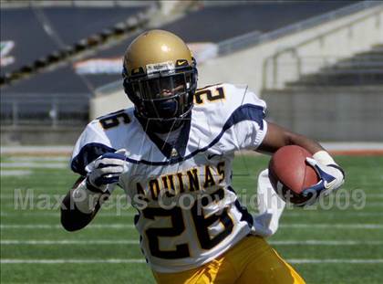 Thumbnail 1 in Upper Arlington vs. Aquinas (Kirk Herbstreit Varsity Football Series) photogallery.