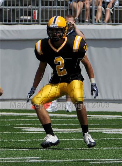 Thumbnail 1 in Upper Arlington vs. Aquinas (Kirk Herbstreit Varsity Football Series) photogallery.