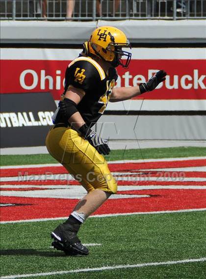 Thumbnail 1 in Upper Arlington vs. Aquinas (Kirk Herbstreit Varsity Football Series) photogallery.