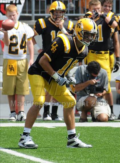 Thumbnail 3 in Upper Arlington vs. Aquinas (Kirk Herbstreit Varsity Football Series) photogallery.