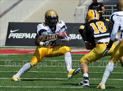 Thumbnail 3 in Upper Arlington vs. Aquinas (Kirk Herbstreit Varsity Football Series) photogallery.
