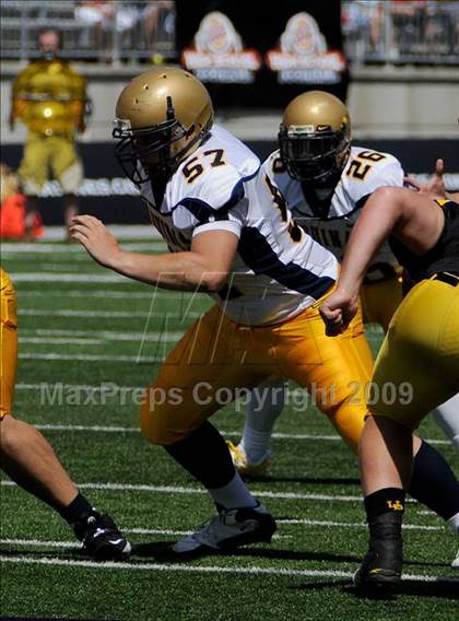 Thumbnail 2 in Upper Arlington vs. Aquinas (Kirk Herbstreit Varsity Football Series) photogallery.