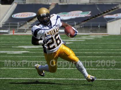 Thumbnail 3 in Upper Arlington vs. Aquinas (Kirk Herbstreit Varsity Football Series) photogallery.