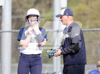 Thumbnail 1 in Arlington vs Bartlett (Morris Hunter Invitational) photogallery.