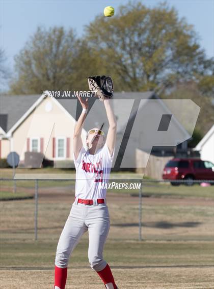 Thumbnail 1 in Arlington vs Bartlett (Morris Hunter Invitational) photogallery.
