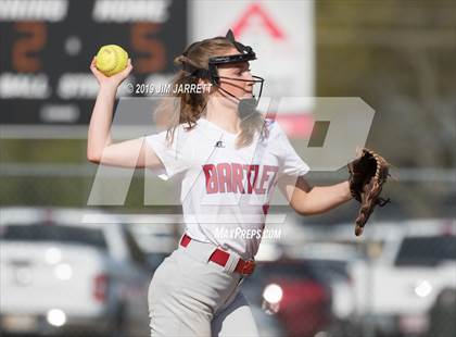 Thumbnail 3 in Arlington vs Bartlett (Morris Hunter Invitational) photogallery.